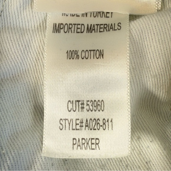 Women’s Agolde Parker Cut Off Shorts. Size 25 - Picture 10 of 12